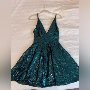 Emerald Sequin Party Dress